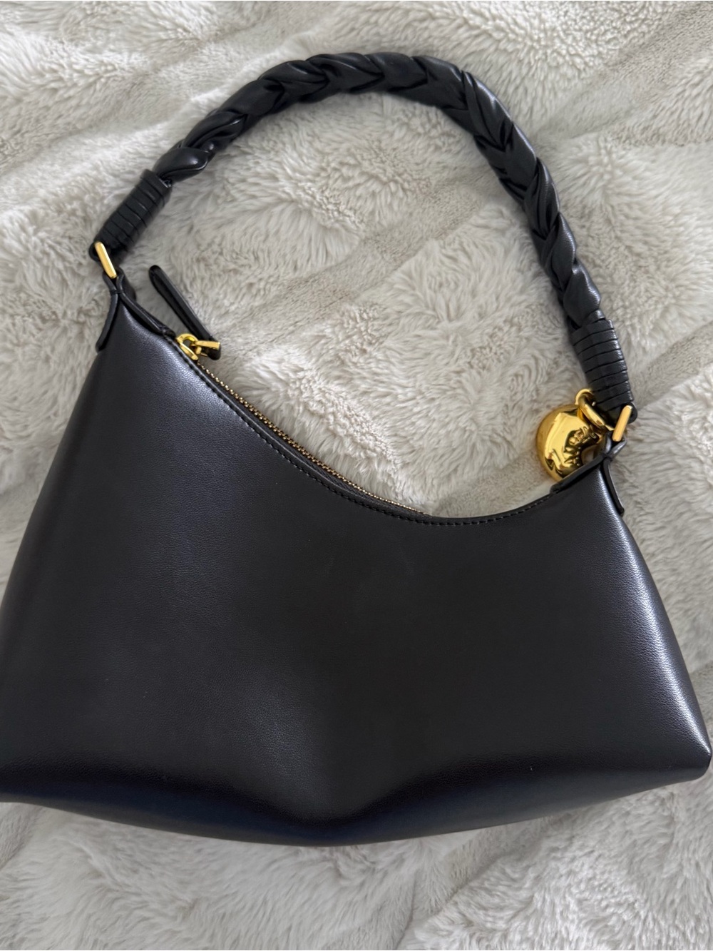 Aupen Nirvana Noir Black Leather Shoulder Bag with Braided Strap - Picture 4 of 7